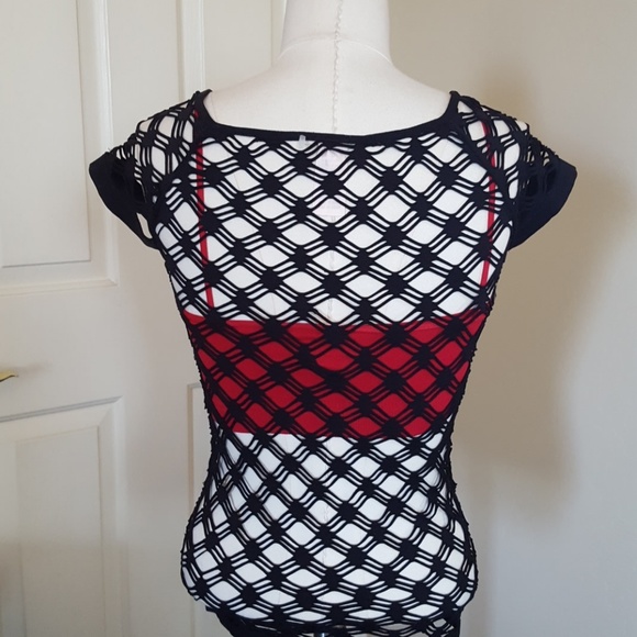Fishnet mesh top - Picture 3 of 6